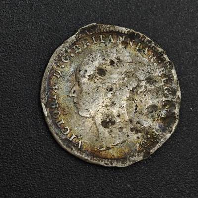 【淘币小摊】限时拍第八百一十二拍  小银币场  满百包邮可预留两周  周一统一发货  - 英国1872年维多利亚3便士银币