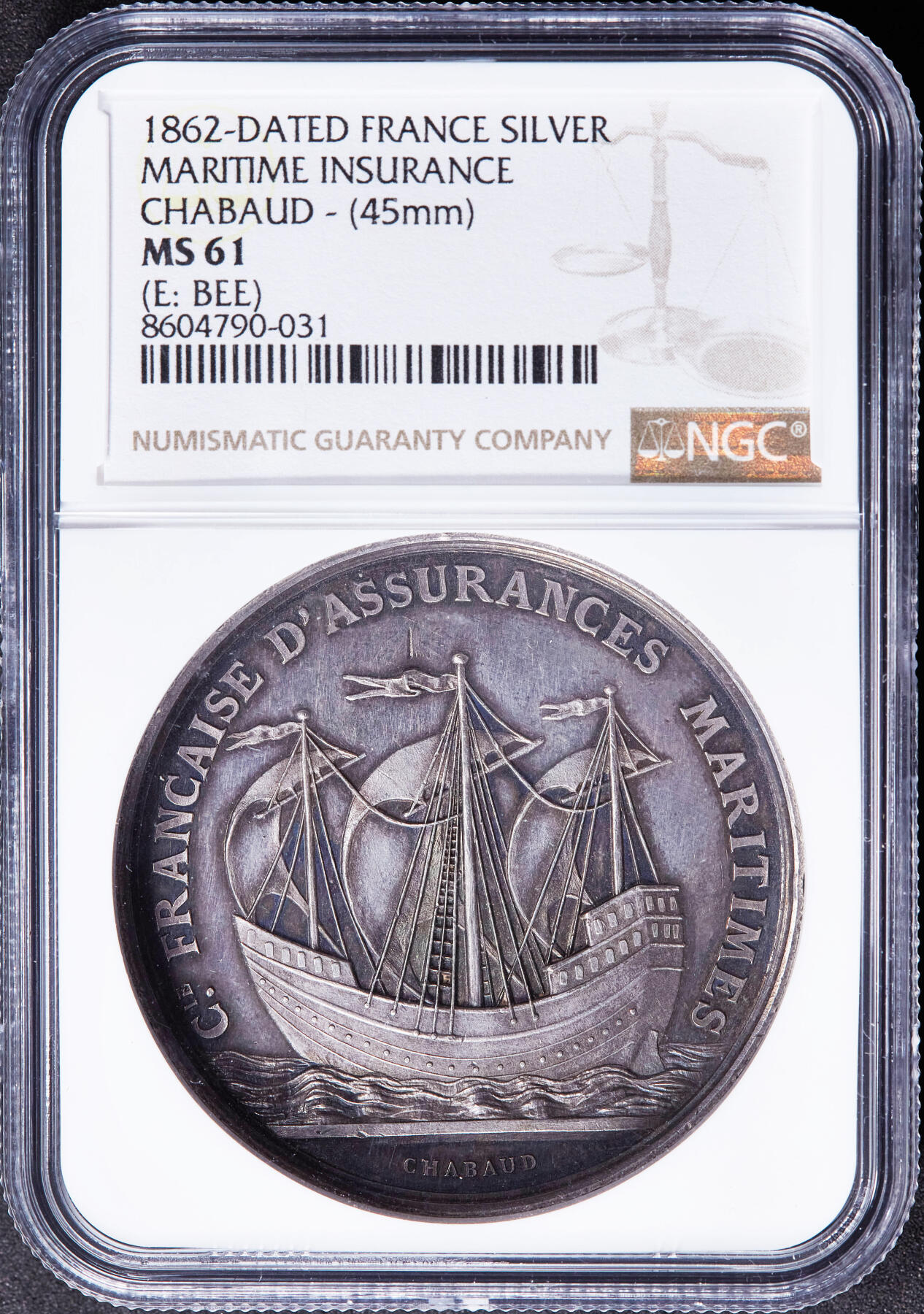 【俄甄集藏】2025年(045)12-03 星期三 晚 19:30 全场包邮 法国1862年海上保险公司三桅帆船大银章，NGC MS61，设计精美，加厚盒，名家路易-菲利克·沙博作品，粉紫老包浆，蜜蜂铭，稀有品种