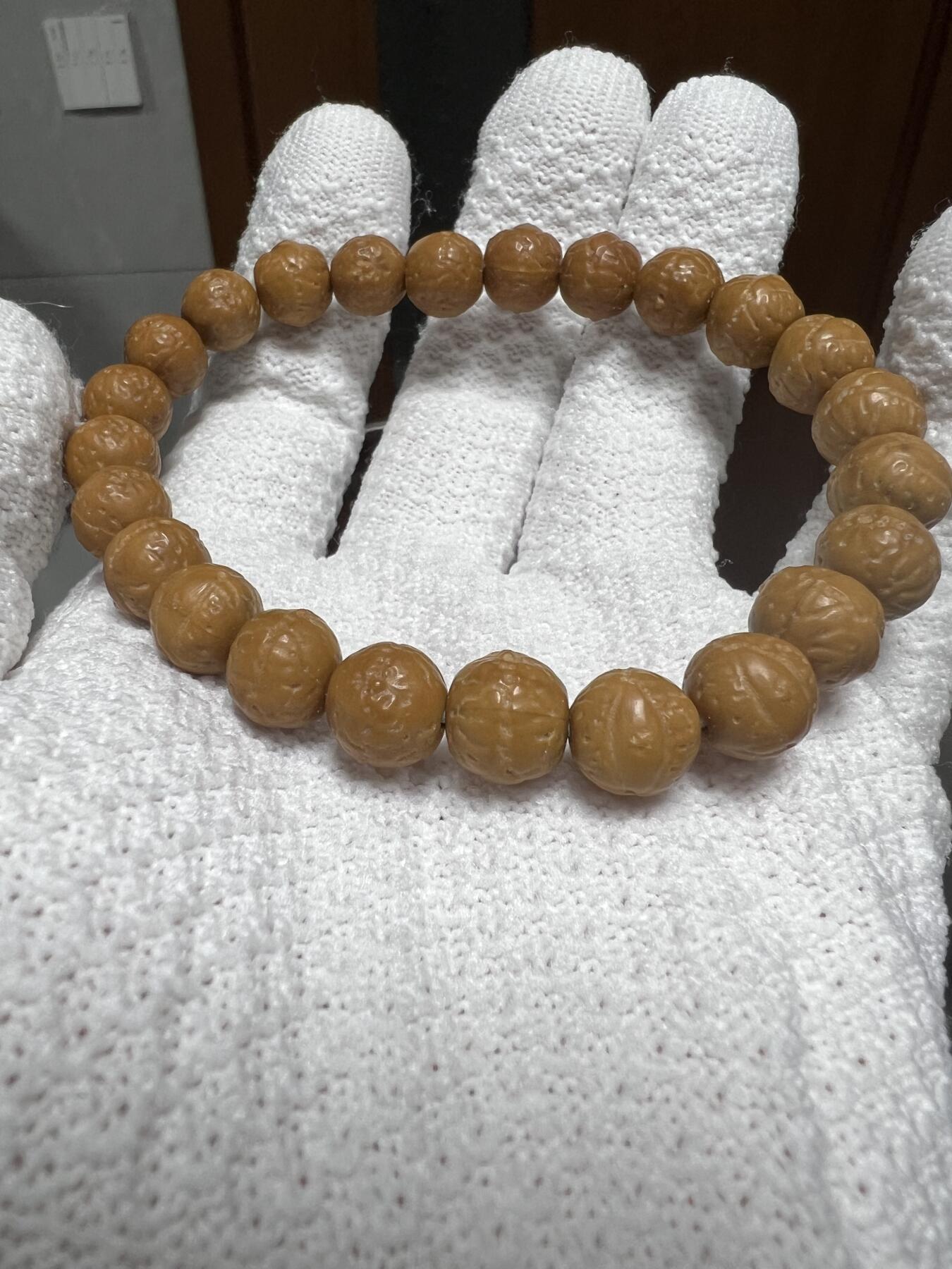 零元拍：猴头精雕凤眼手串10MM，润到没朋友