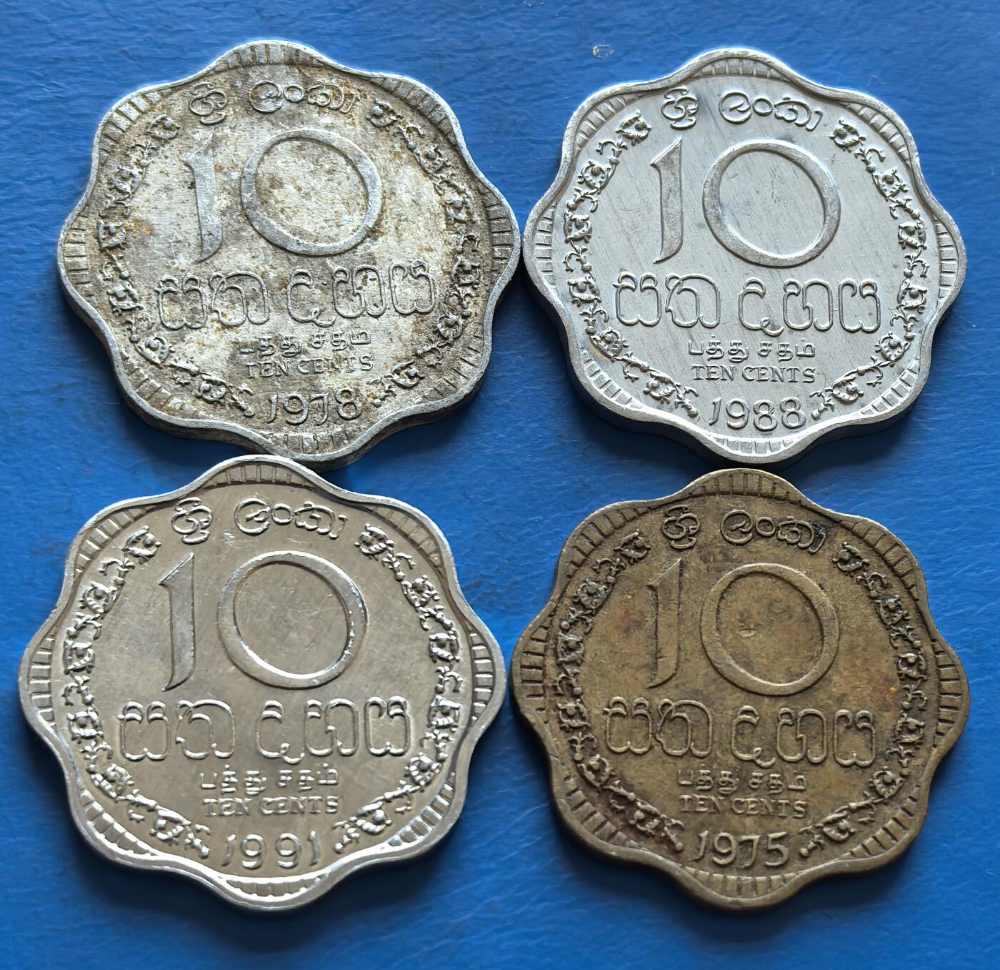 外国优质老铜币银币，周六九点倒数截拍，满百包邮，可寄存半年，喜欢朋友微信扫描二维码可直接参拍