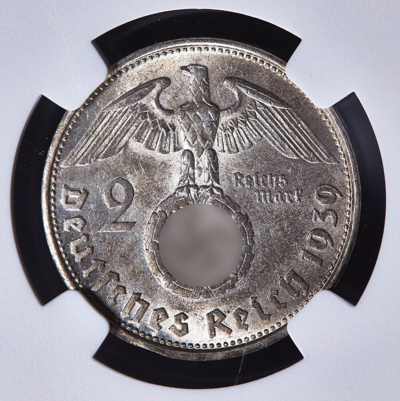 【俄甄集藏】2025年(045)12-03 星期三 晚 19:30 全场包邮 德国第三帝国1939年D版2马克银币，NGC MS61，黄油彩转光品相，原图联系客服或前往对应官网进行查询