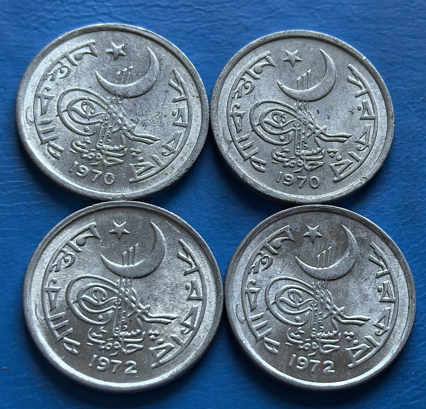 外国优质老铜币银币，周六九点倒数截拍，满百包邮，可寄存半年，喜欢朋友微信扫描二维码可直接参拍