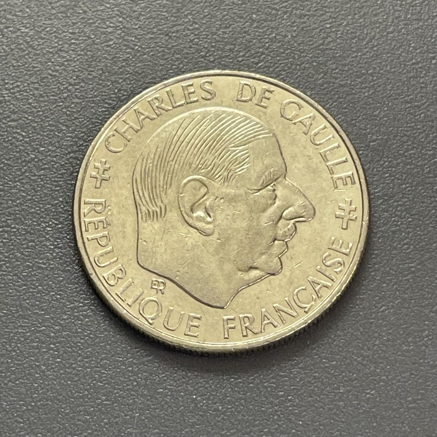 回流1130 法国1988年1法郎第五共和国成立30周年纪念币 戴高乐