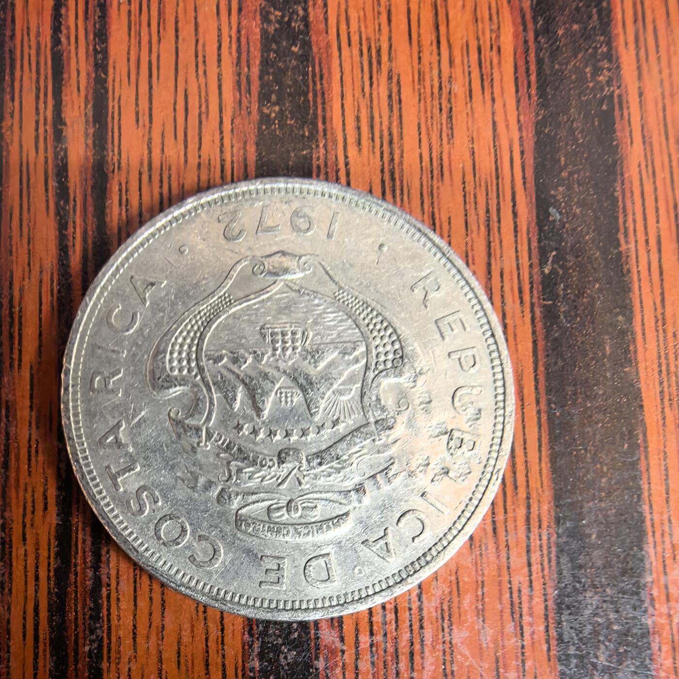 泡泡币外币第三十六场可代拍15038385335微信 哥斯达黎加硬币。