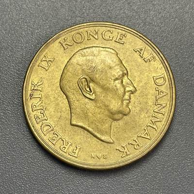 回流1130 - 较少 丹麦1949年2克朗大铜币31mm美品 弗雷德里克九世 发行量27W