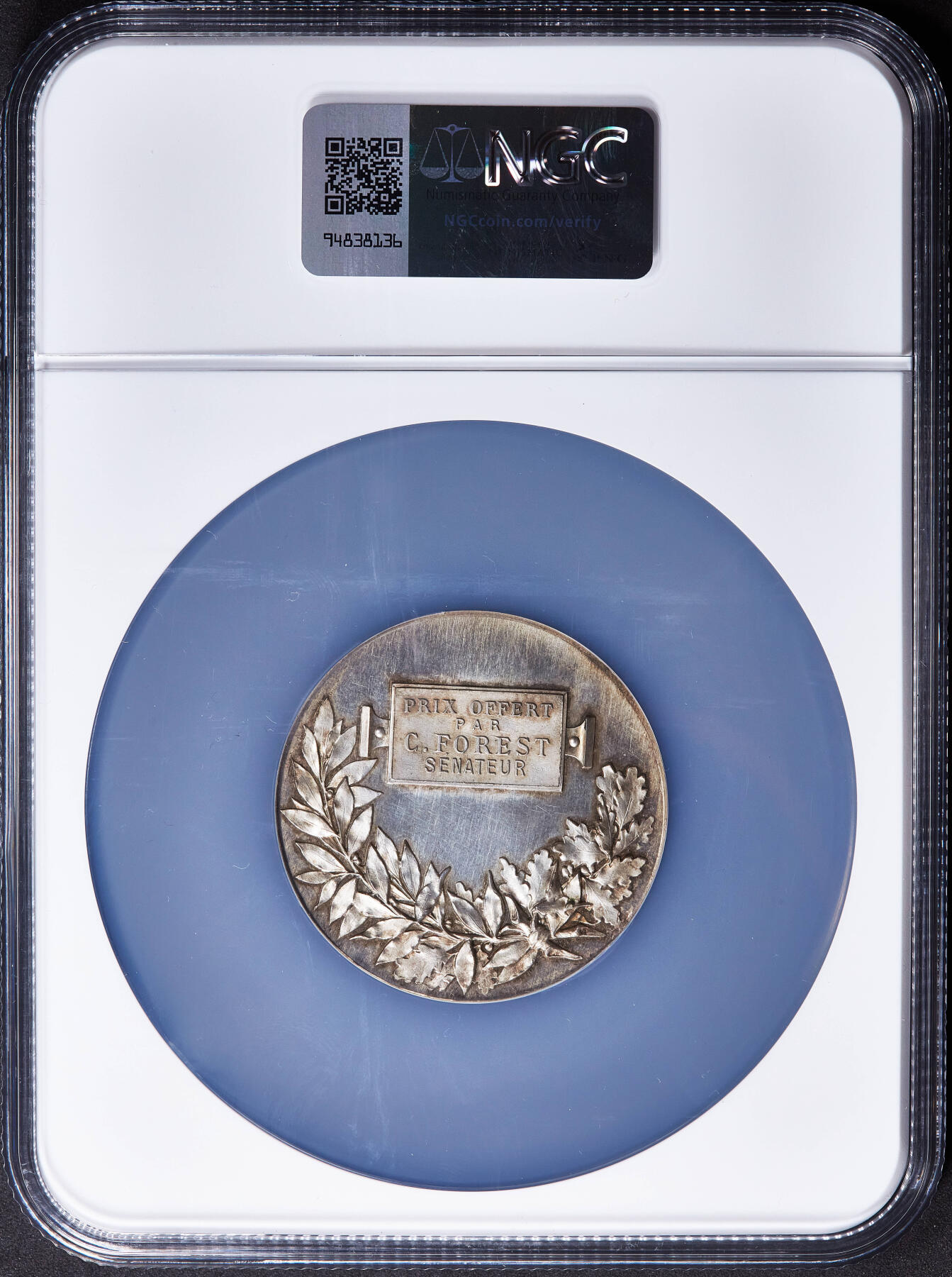 【俄甄集藏】2025年(045)12-03 星期三 晚 19:30 全场包邮 法国19世纪参议员C·福里斯特设立农业表彰大银章，NGC MS61，正面为农业女神与代表园艺的女性与代表农耕的男性造像，高浮雕，类精制底板，直径：51mm