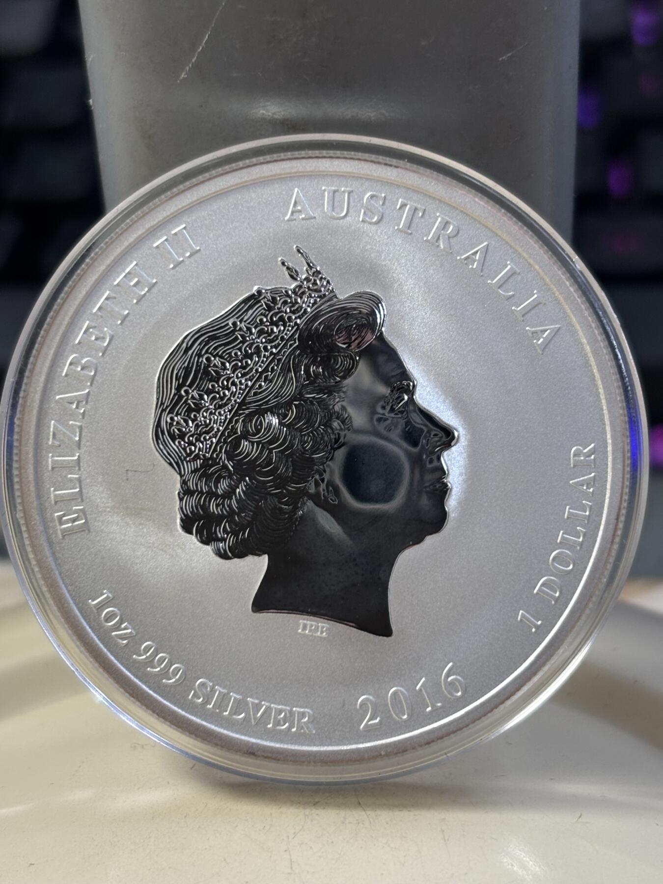 第183期拍卖 澳大利亚2016年生肖猴年私印狮子1盎司纪念银币,1盎司，999银，女王面脏，