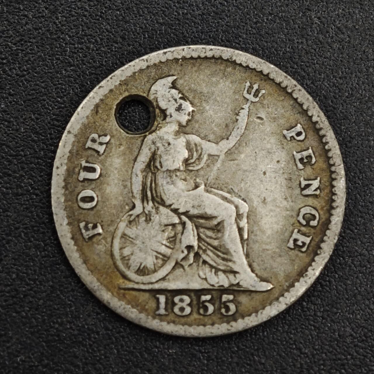 【淘币小摊】限时拍第八百一十二拍  小银币场  满百包邮可预留两周  周一统一发货  英国1855年维多利亚4便士银币