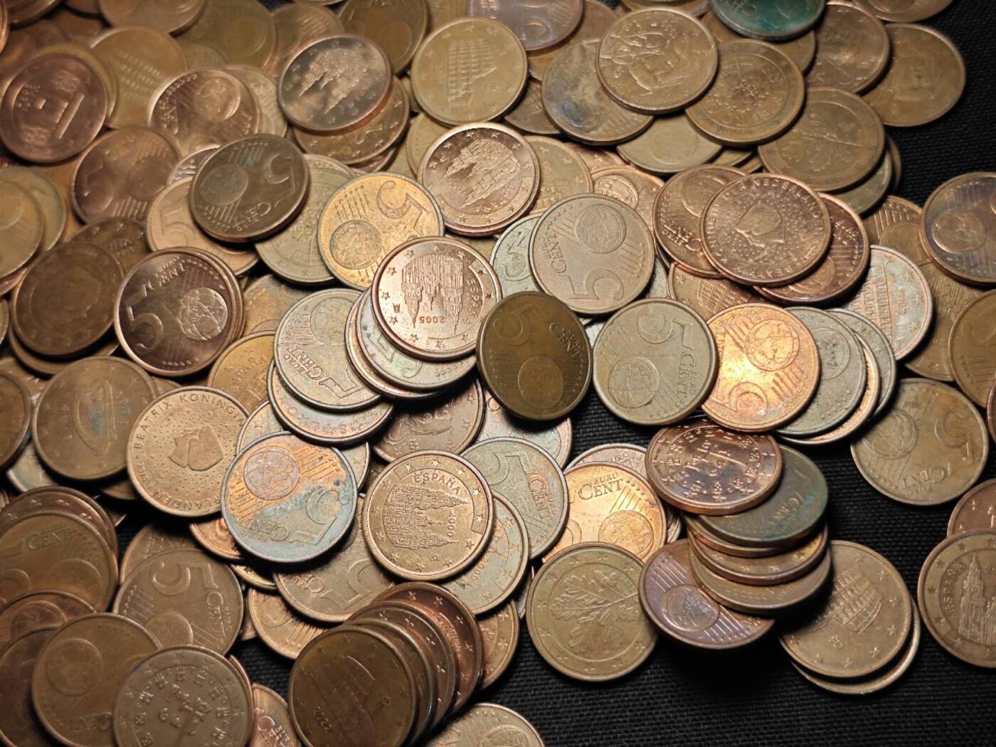 KK钱币收藏小铺 （套币 好品/批量散币 银币）专场  2月预留时间 周末发货  欧元5欧分一组302枚 面值15.1欧元 含少见国家