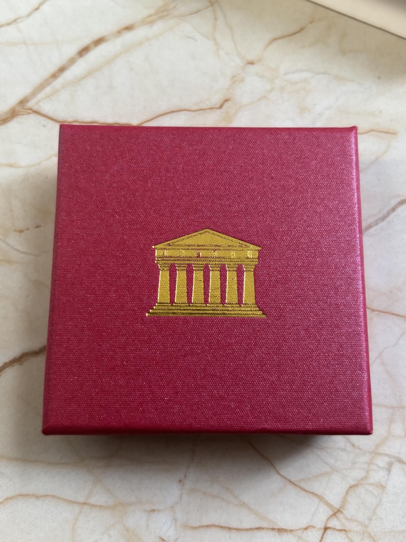 第183期拍卖 帕劳2022年蜜蜂与雄鹿镀金纪念银币，15克，999银，发行500枚