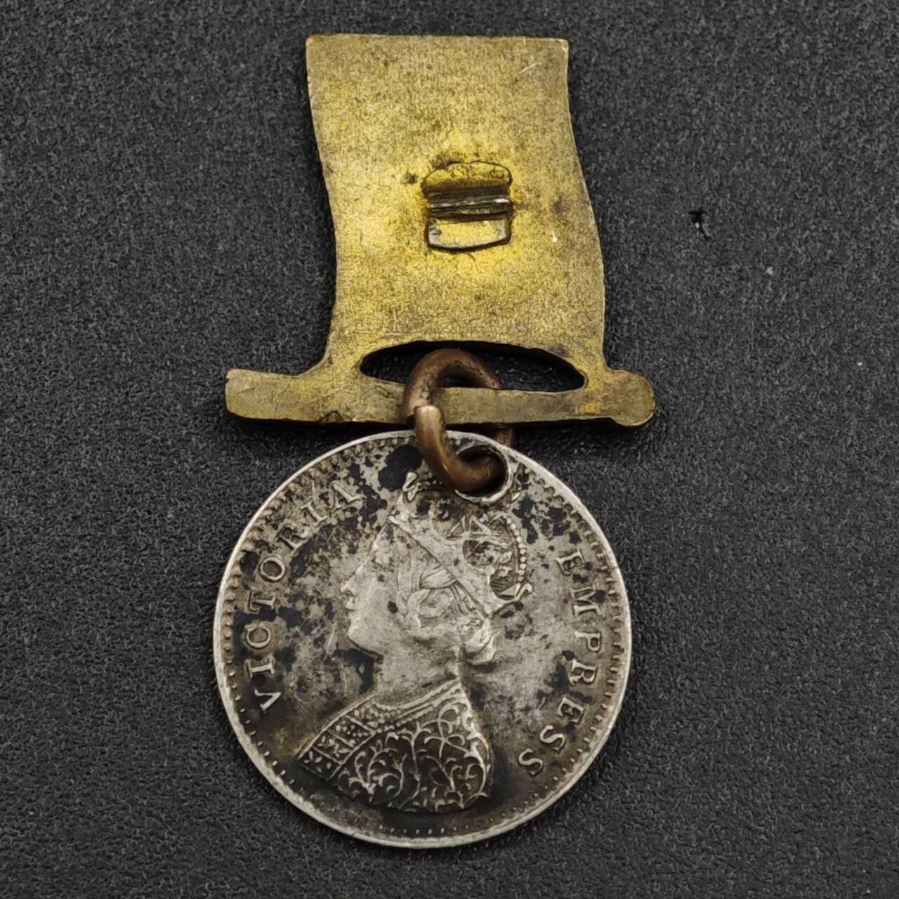 【淘币小摊】限时拍第八百一十二拍  小银币场  满百包邮可预留两周  周一统一发货  印度1882年维多利亚2安娜银币