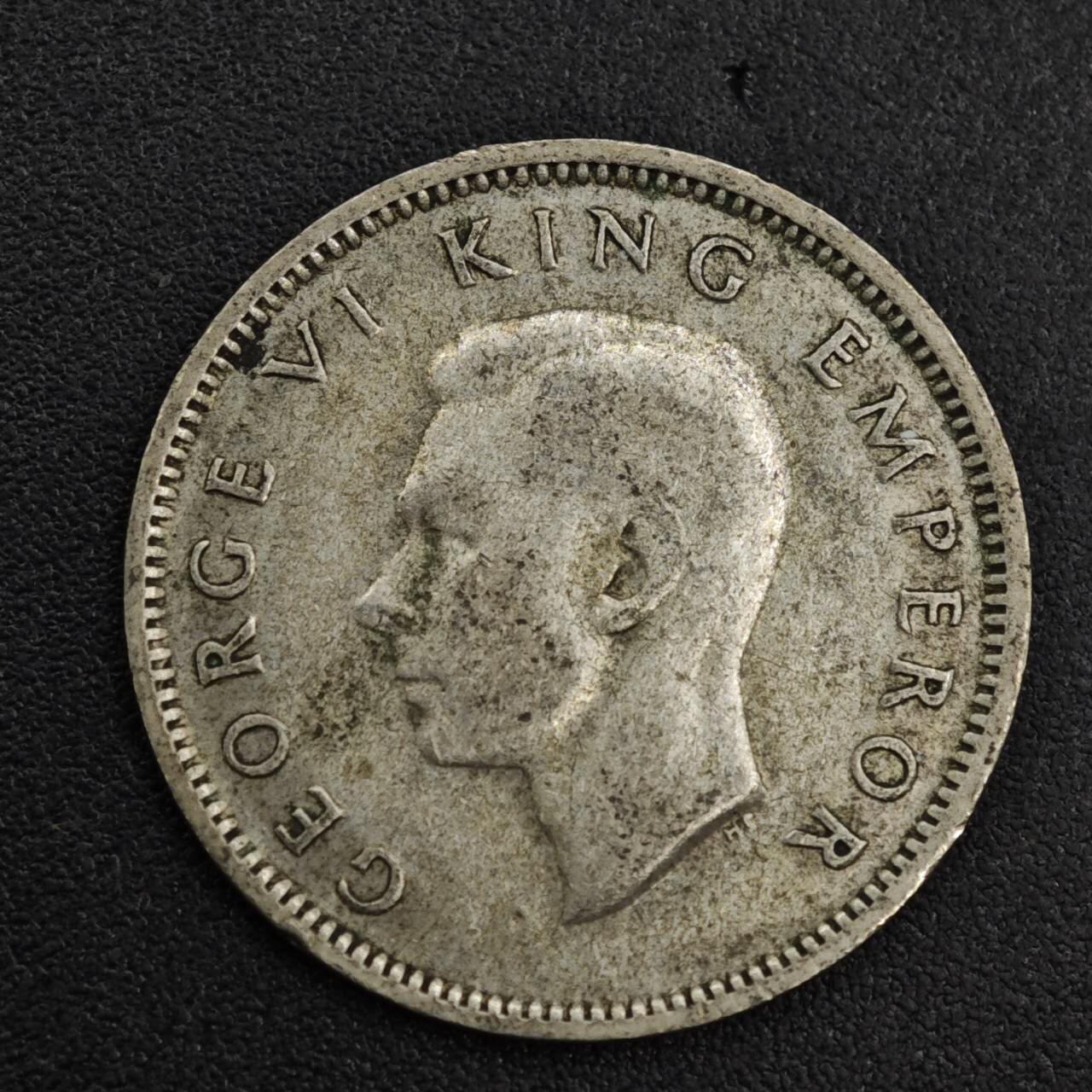 【淘币小摊】限时拍第八百一十二拍  小银币场  满百包邮可预留两周  周一统一发货  新西兰1946年乔治六世6便士银币