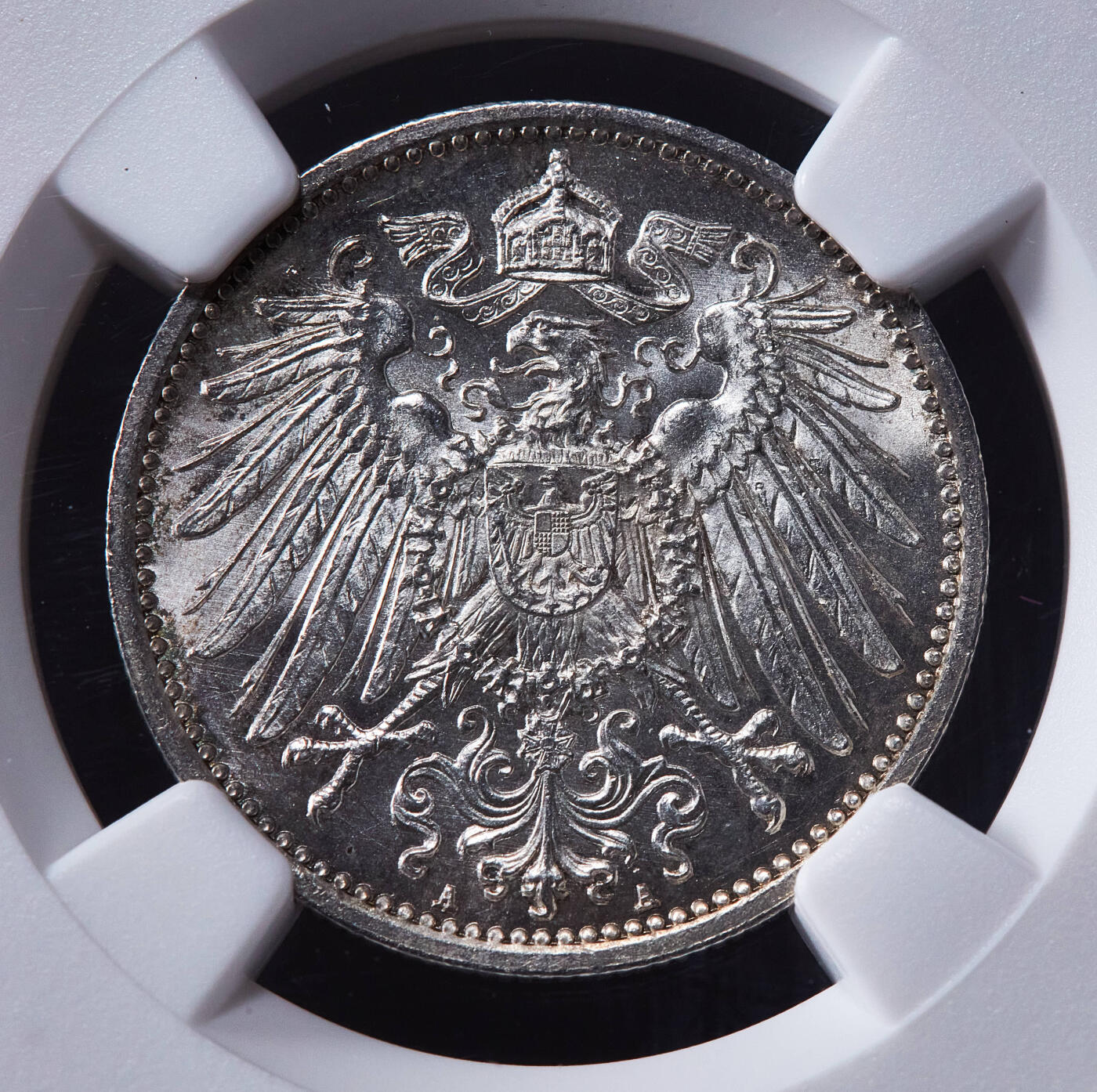 【俄甄集藏】2025年(045)12-03 星期三 晚 19:30 全场包邮 德国1915年威廉二世A版1马克银币，NGC MS66，黄油环彩，顶级转光