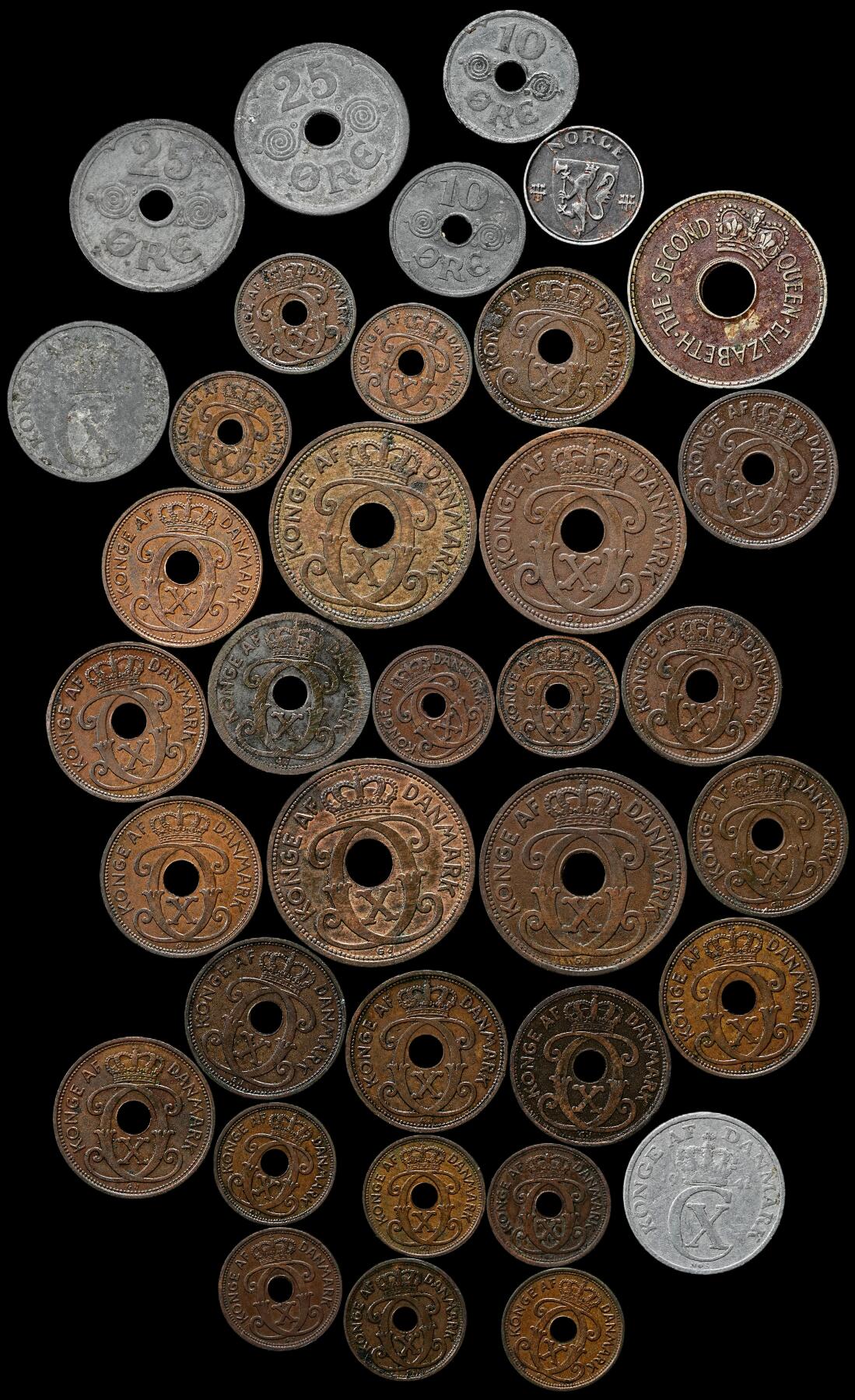 修遠堂世界钱币第九十五期 丹麦老币一组 另含一枚挪威，一枚斐济