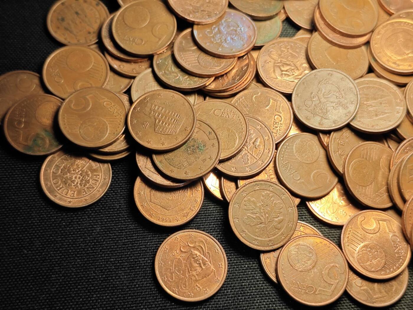 KK钱币收藏小铺 （套币 好品/批量散币 银币）专场  2月预留时间 周末发货  欧元5欧分一组302枚 面值15.1欧元 含少见国家