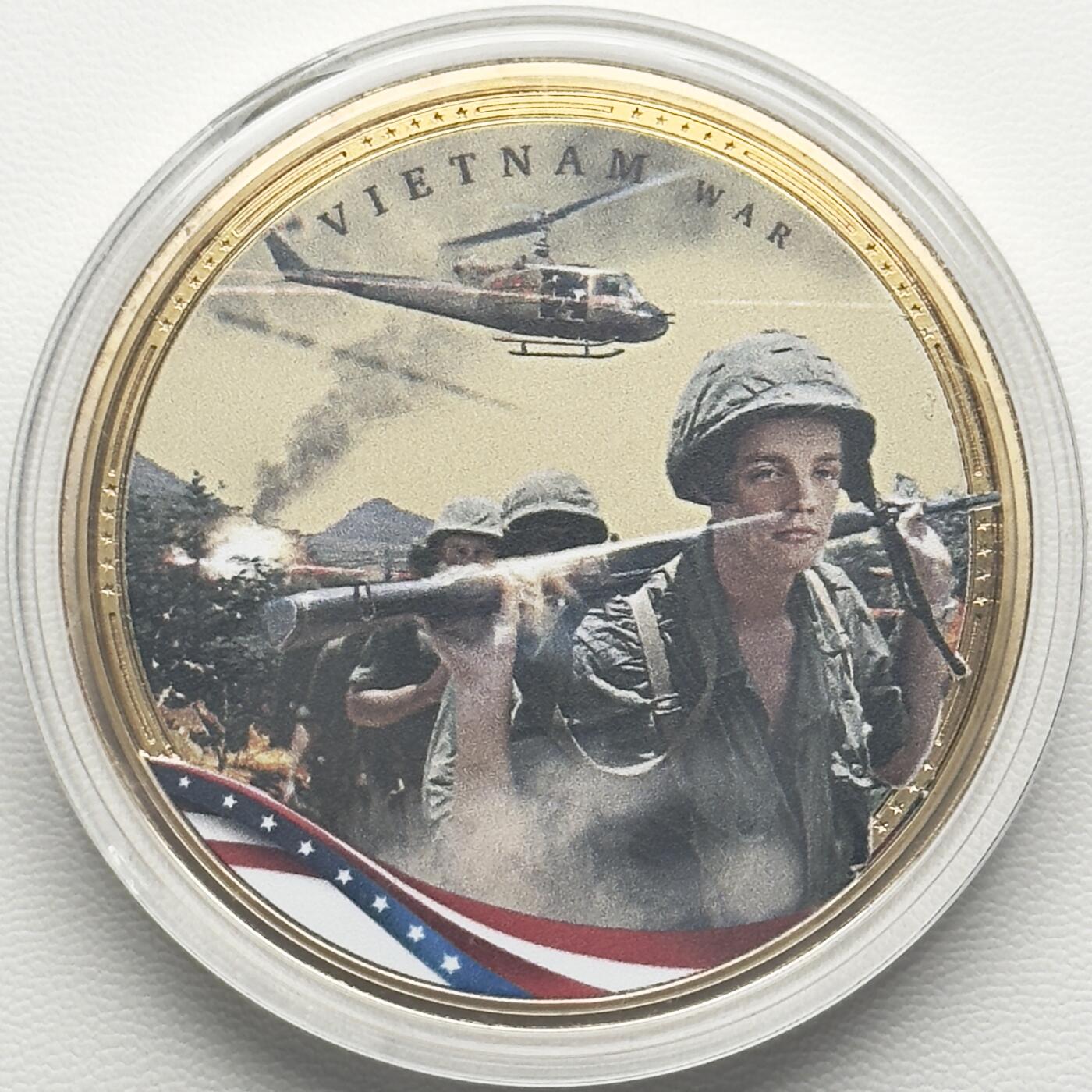 ＜小葵钱铺＞第66期·散币·银币场·满200包邮，不寄存·12月1号发货 〈50mm，45g〉皮特凯恩群岛2023年越南战争1元镀金纪念币