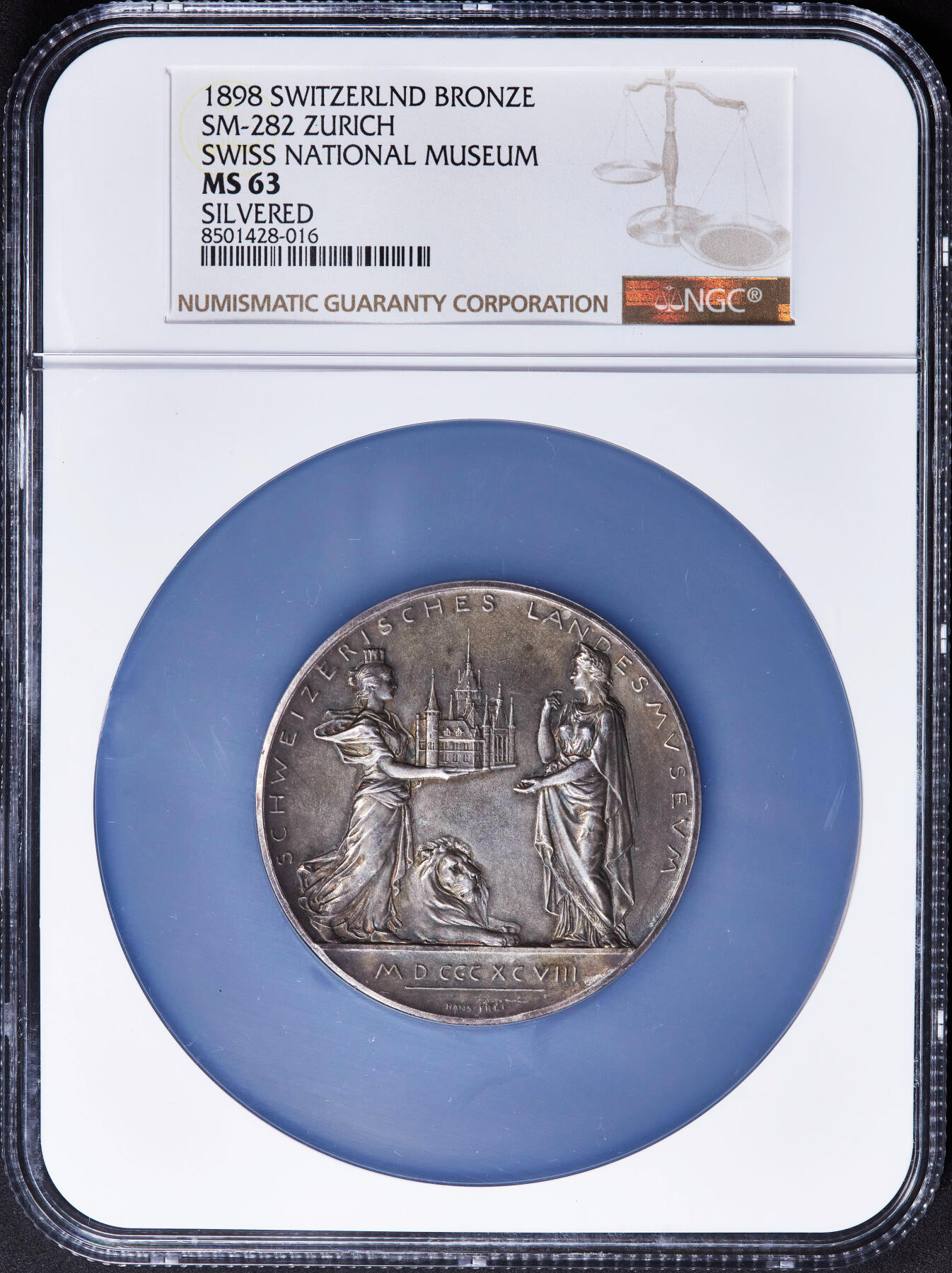 【俄甄集藏】2025年(045)12-03 星期三 晚 19:30 全场包邮 瑞士1898年纪念国立博物馆建成镀银大铜章，NGC MS63，直径：57mm，原味老包浆，设计精美