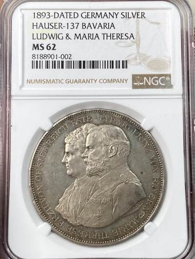 万国钱币拍卖第056期 - NGC MS62 1893年巴伐利亚摄政王利奥波德世子结婚25周年及其子嗣2泰勒型大银章 和利奥波德大桥同系列 原味银霜感