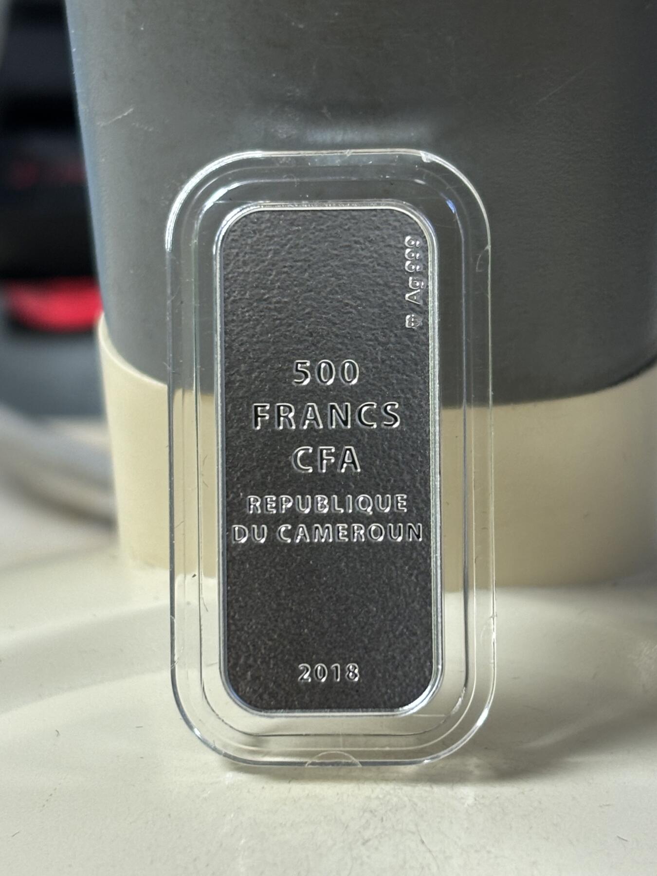 第183期拍卖 喀麦隆2018伊甸园亚当和夏娃彩印条形组合银币，999银，10克*2，发行999套