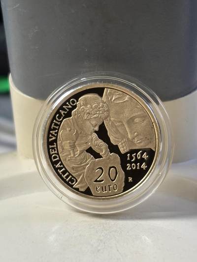 梵蒂冈2014年文艺复兴米开朗基罗逝世纪念金币，917金，6克，发行2400枚，有氧化点，金价5282