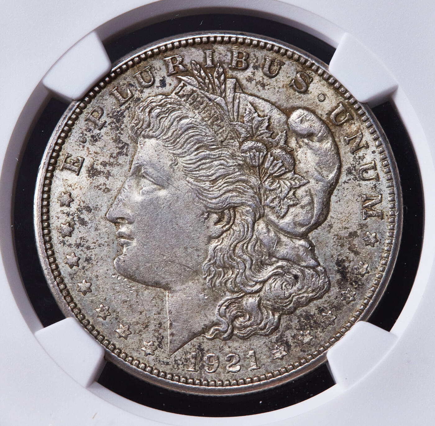 【俄甄集藏】2025年(045)12-03 星期三 晚 19:30 全场包邮 美国1921年摩根1美元大银币，NGC AU58，黄油彩包浆，原光品相