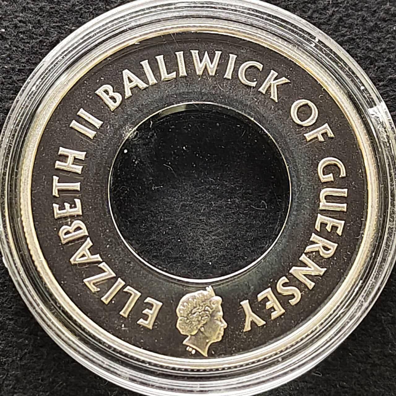 【全场包邮】纯粹捡漏拍483场（免费代拍第20场） 根西1999年5镑千禧年环形精制银币