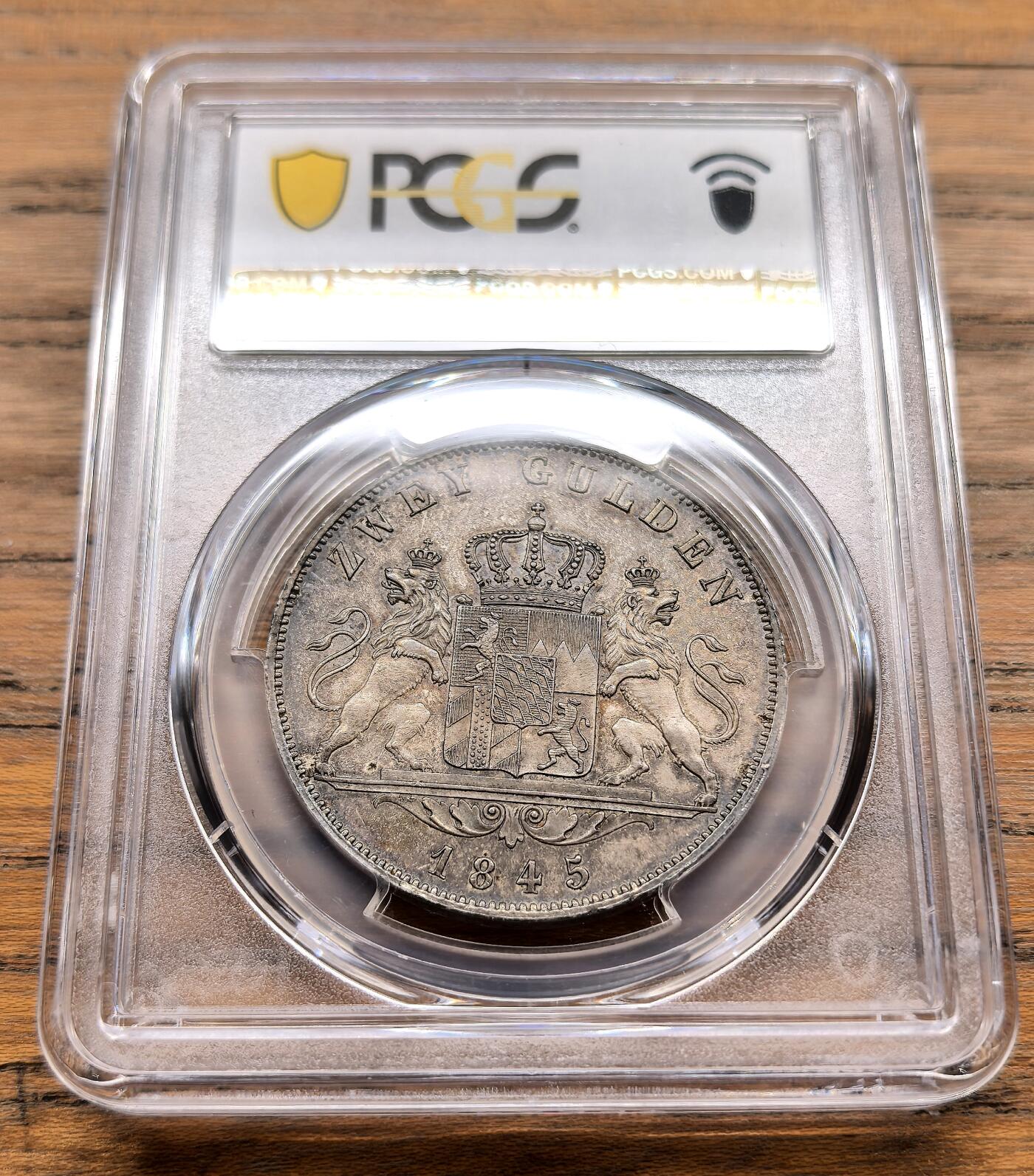 纫秋兰以为佩·凡希社微拍感恩专场 1845德国巴伐利亚双狮纹章版2盾大银PCGS-MS62，哑光香槟金。