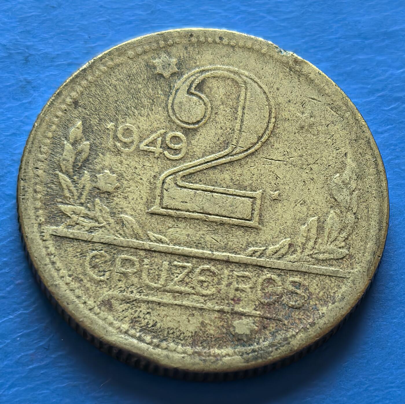 外国优质老铜币银币，周六九点倒数截拍，满百包邮，可寄存半年，喜欢朋友微信扫描二维码可直接参拍