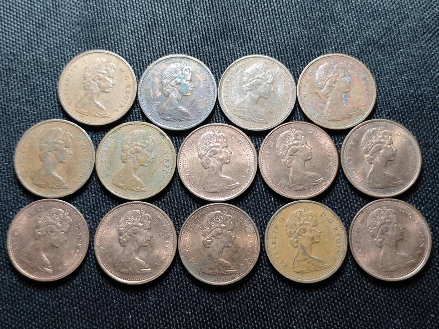 KK钱币收藏小铺 （套币 好品/批量散币 银币）专场  2月预留时间 周末发货  加拿大建国200周年1分纪念币一组14枚