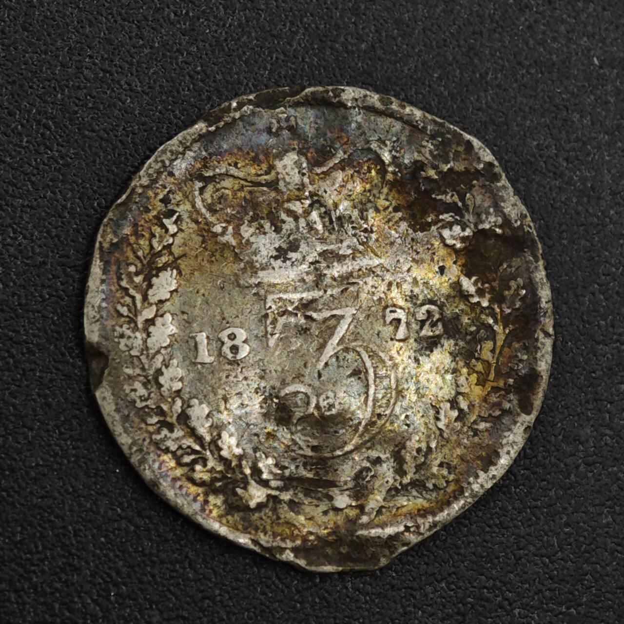 【淘币小摊】限时拍第八百一十二拍  小银币场  满百包邮可预留两周  周一统一发货  英国1872年维多利亚3便士银币