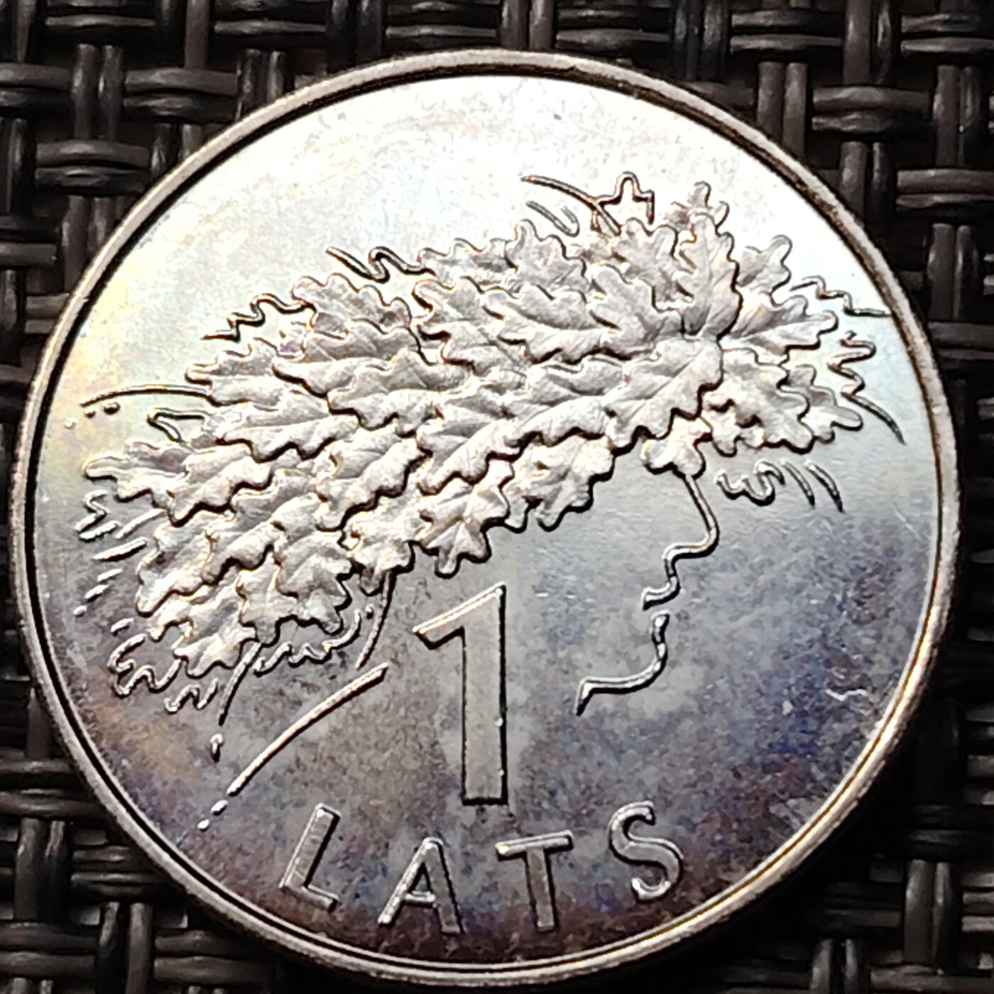 布加迪🐬～世界钱币(上海)🌾第 262 期 /  各国套币和散币 拉脱维亚🇱🇻 2006年 1拉特 纪念币 夏至