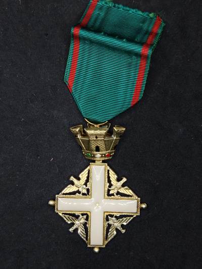 凯旋世界勋赏（第20期）（欢迎送拍）（对拍品有疑问请询问客服，不接受到手刀，出价默认拍品品相。请认真阅读拍卖规则！出价默认已认可！）（收到货请录制开箱视频，无视频概不处理问题。） - 意大利骑士级共和国勋章