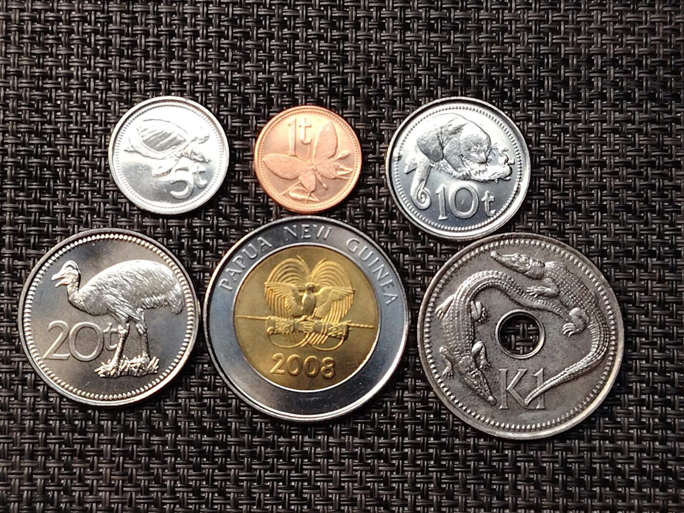 布加迪🐬～世界钱币(上海)🌾第 262 期 /  各国套币和散币 巴布亚新几内亚 6枚套币