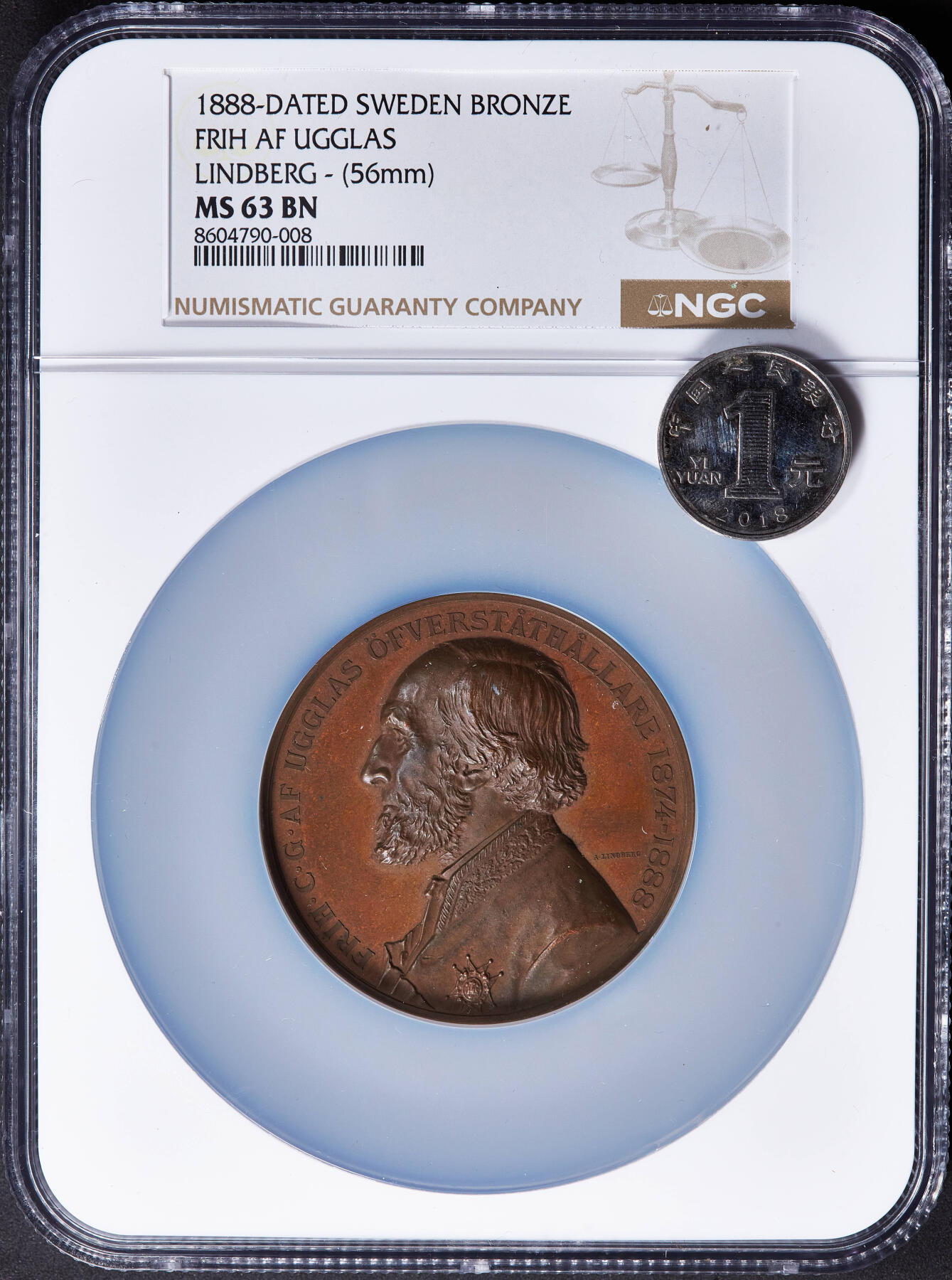 【俄甄集藏】2025年(045)12-03 星期三 晚 19:30 全场包邮 瑞典1888年纪念斯德哥尔摩警察总监弗里茨·乌格拉斯男爵退休卸任大铜章，NGC MS63，高浮雕，巧克力包浆，稀少品种，名家林德伯格作品，直径56mm