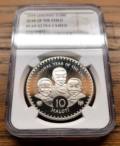 纫秋兰以为佩·凡希社微拍感恩专场 - 1979莱索托儿童年10M大银NGC-PF69UC