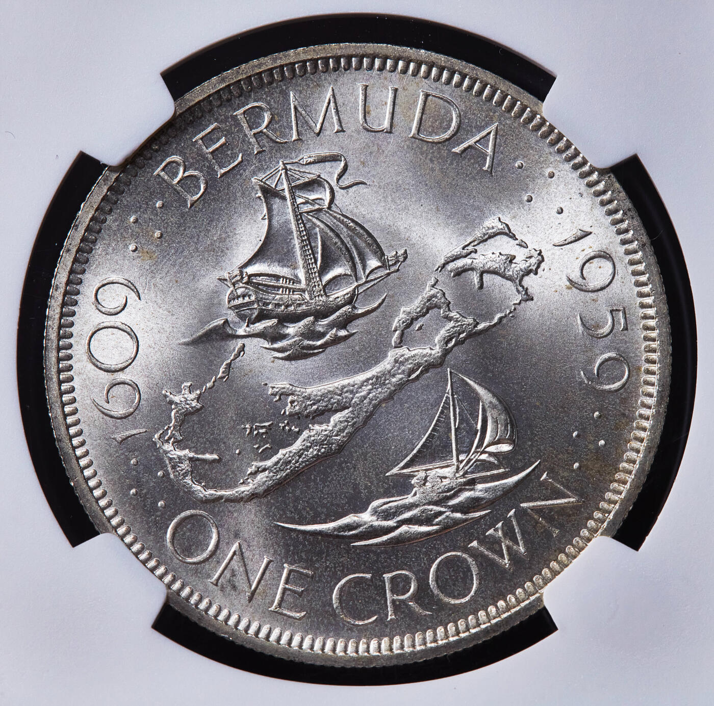 【俄甄集藏】2025年(045)12-03 星期三 晚 19:30 全场包邮 英属百慕大1959年伊丽莎白二世1克朗大银币，NGC MS67，原卷曝光顶级分数，该自治领独立发行的首枚钱币，28.28克，92.5%银，发行量10000枚