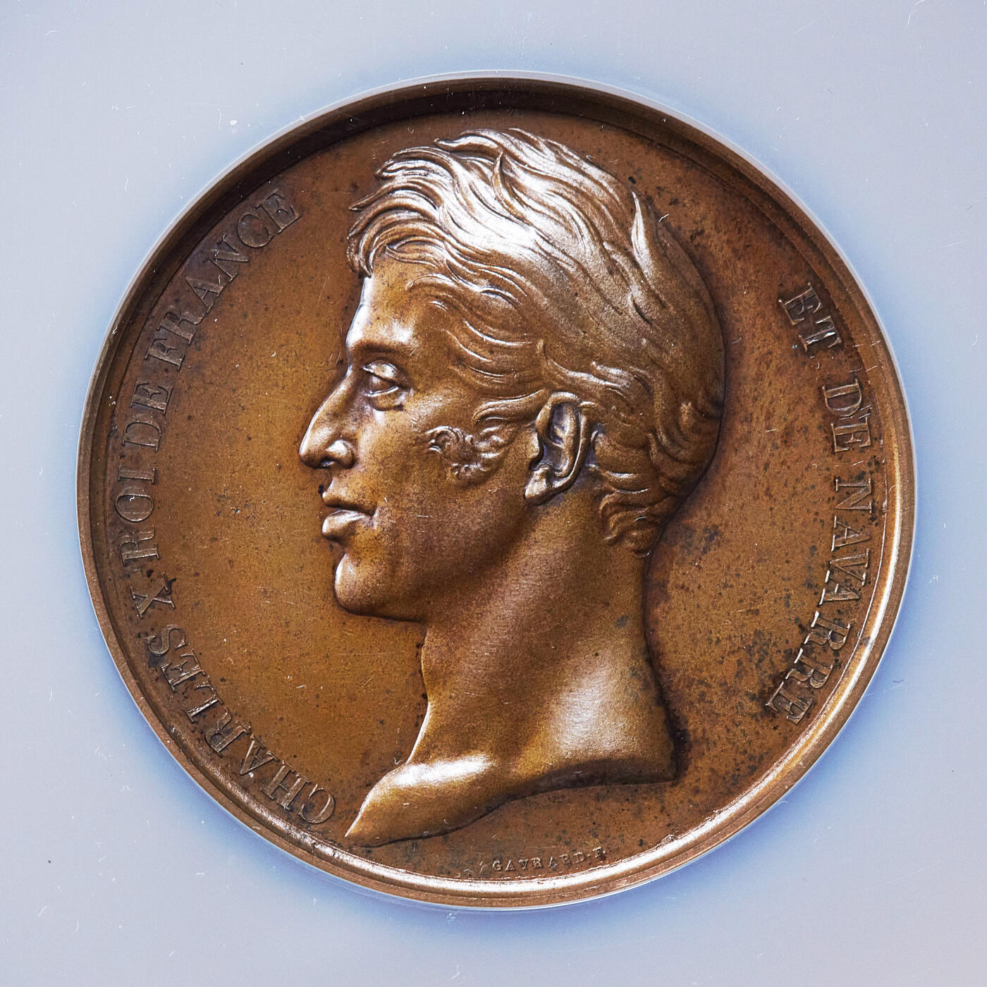 【俄甄集藏】2025年(045)12-03 星期三 晚 19:30 全场包邮 法国1829年查理十世头像纪念国民议会会议厅重建大铜章，NGC MS62，巧克力包浆，设计师盖拉尔作品，直径：50mm，少见品种