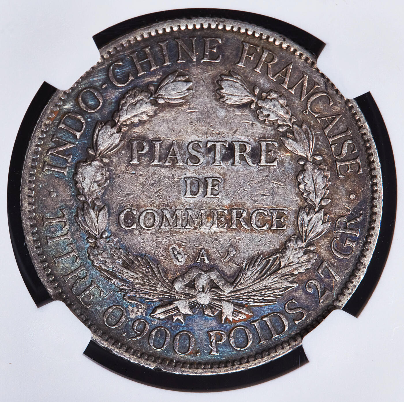 【俄甄集藏】2025年(045)12-03 星期三 晚 19:30 全场包邮 法属印度支那1904年A版坐洋1皮阿斯特大银币，NGC XFD，五彩酱彩老包浆