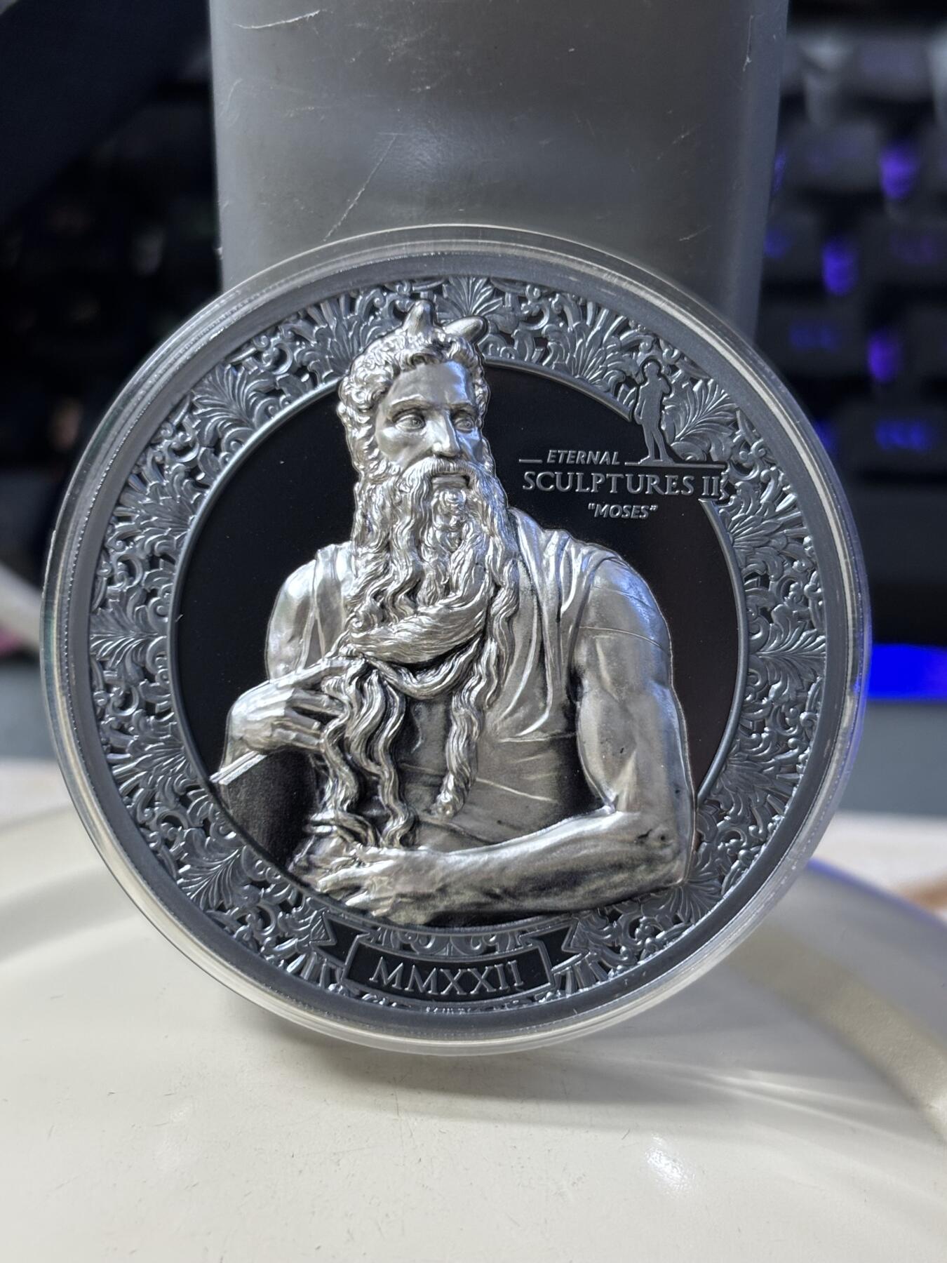 第183期拍卖 帕劳2022年永恒的雕塑系列《梅瑟》3盎司纪念银币，499银，发行量999枚