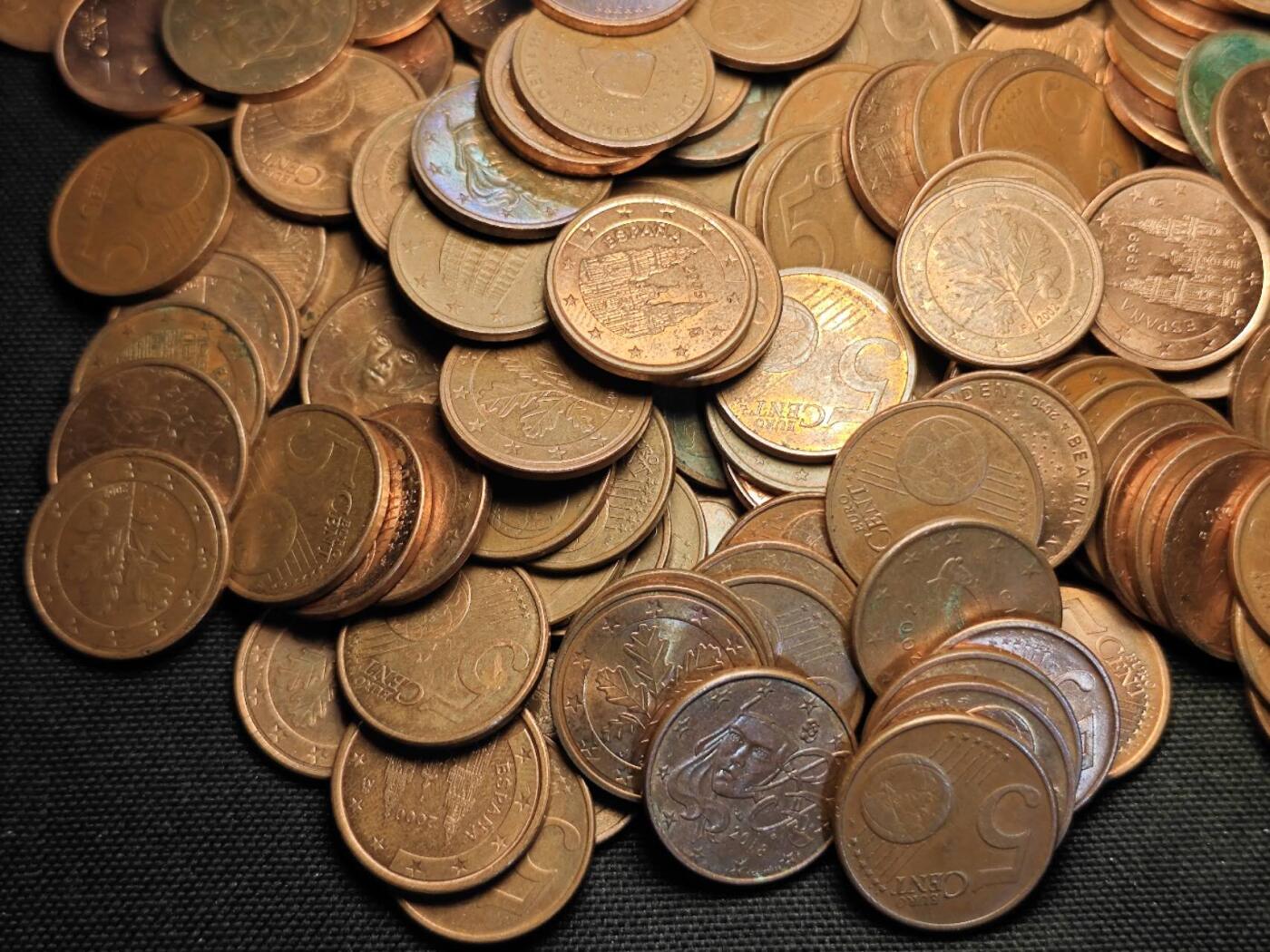 KK钱币收藏小铺 （套币 好品/批量散币 银币）专场  2月预留时间 周末发货  欧元5欧分一组302枚 面值15.1欧元 含少见国家