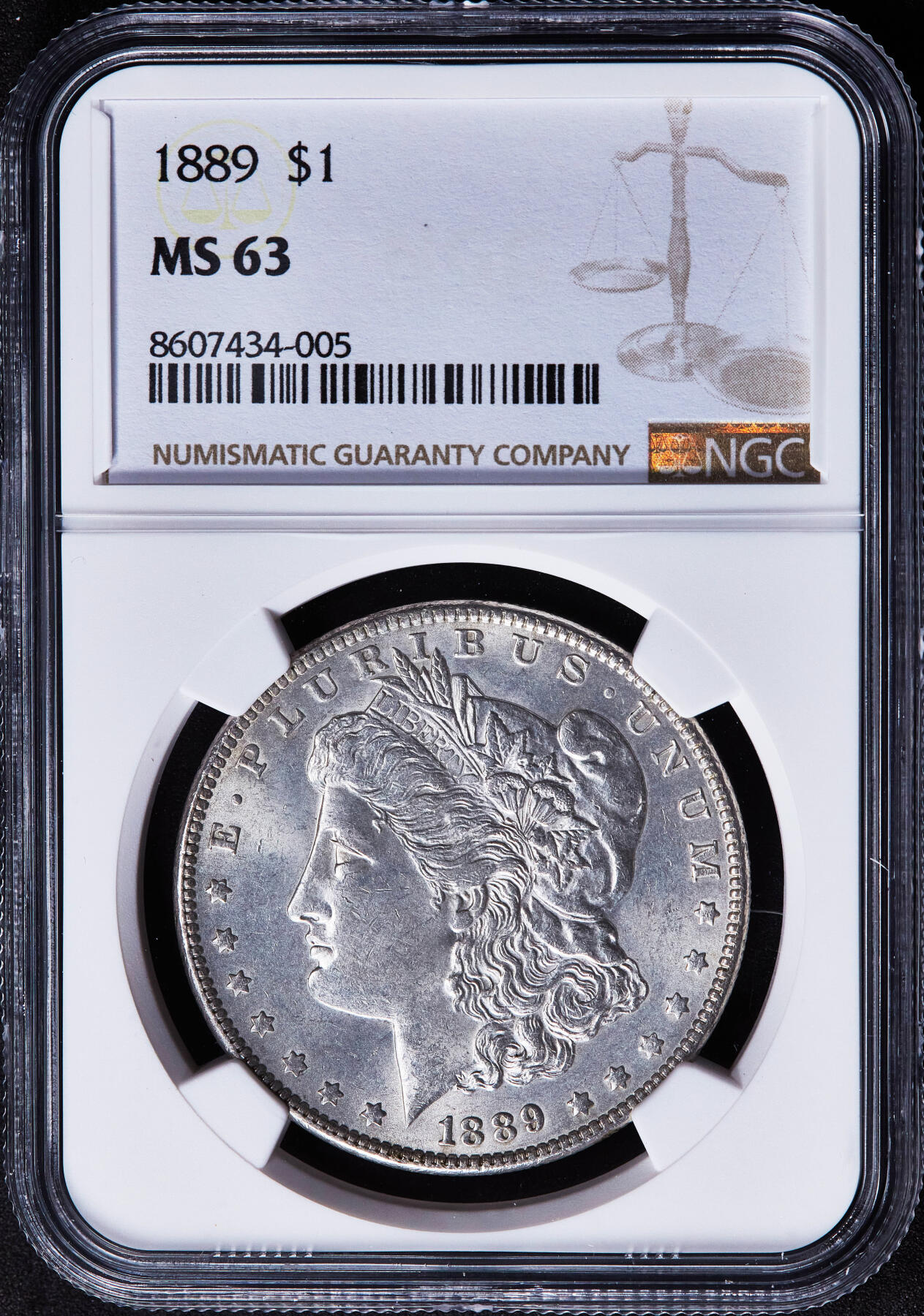 【俄甄集藏】2025年(045)12-03 星期三 晚 19:30 全场包邮 美国1889年摩根1美元大银币，NGC MS63，转光品相