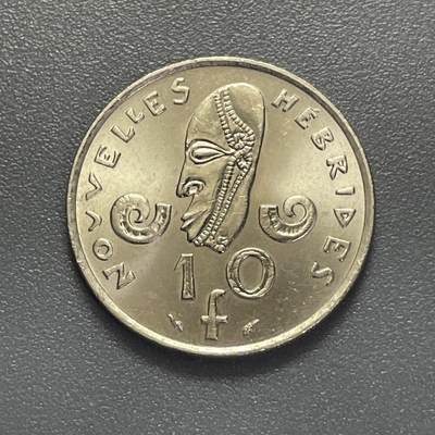 回流1130 - 较少 法属新赫布里底群岛1977年10法郎（独立后为瓦努阿图）当地传统面具