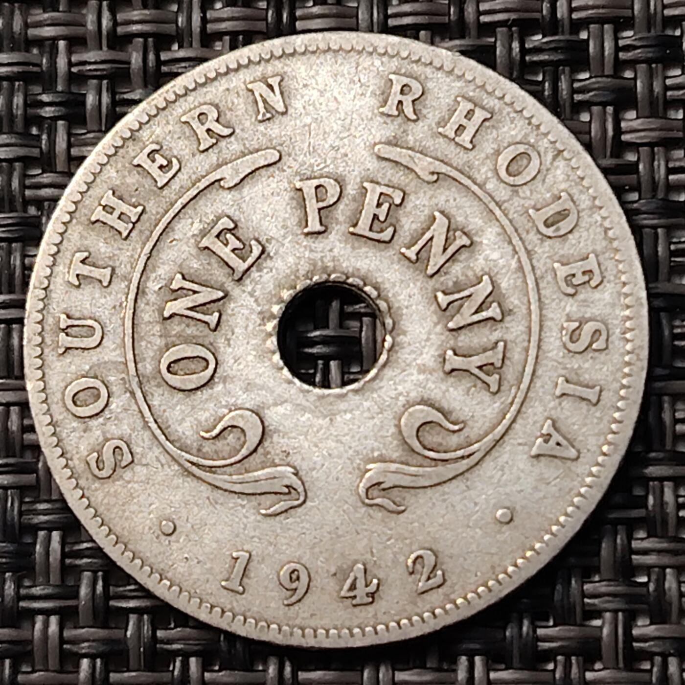 布加迪🐬～世界钱币(上海)🌾第 262 期 /  各国套币和散币 南罗德西亚 1942年 1便士 乔治六世