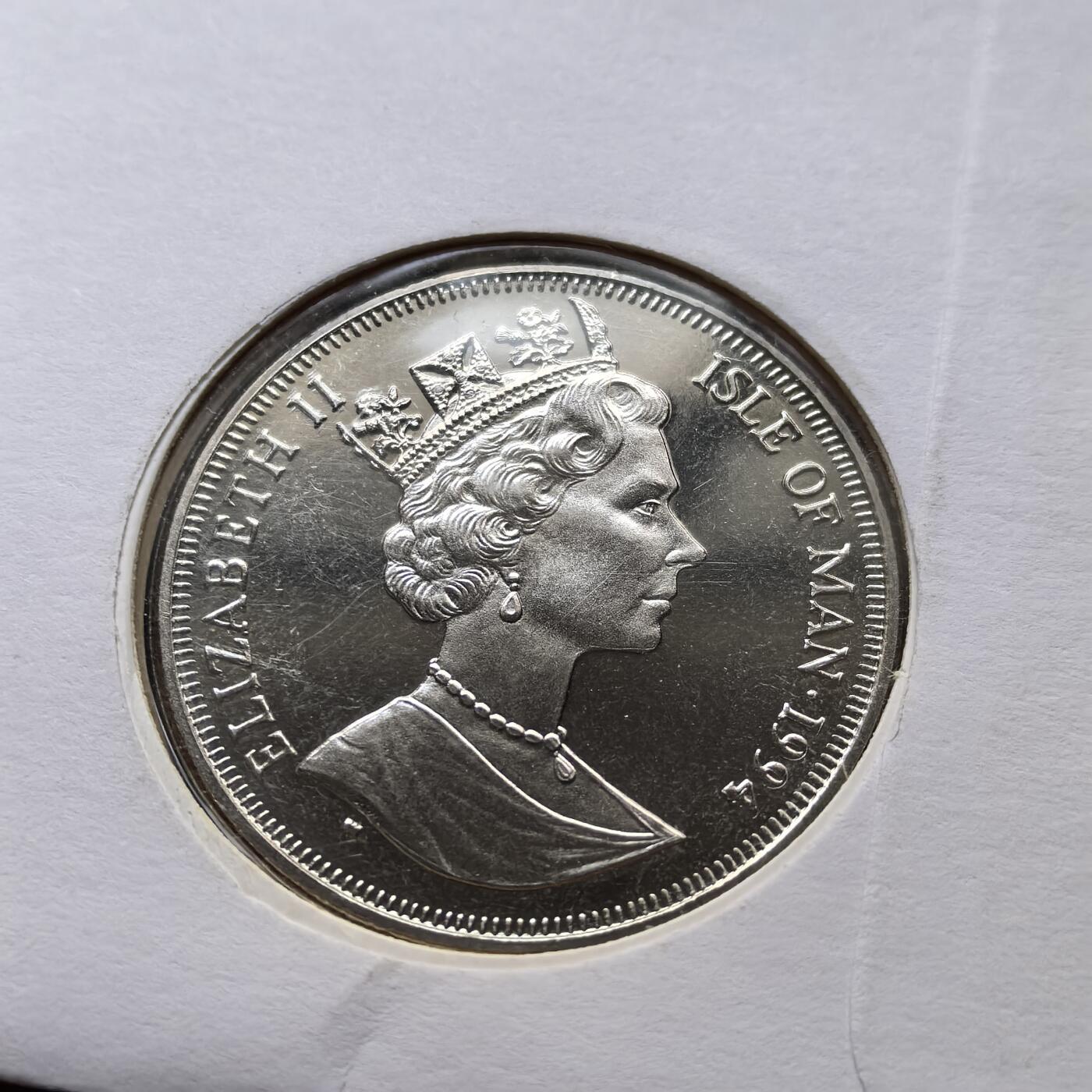 道一币馆币章第一百五十六场 邮币封 马恩岛1994年诺曼底登陆50周年系列-德军机枪阵地1克朗纪念币