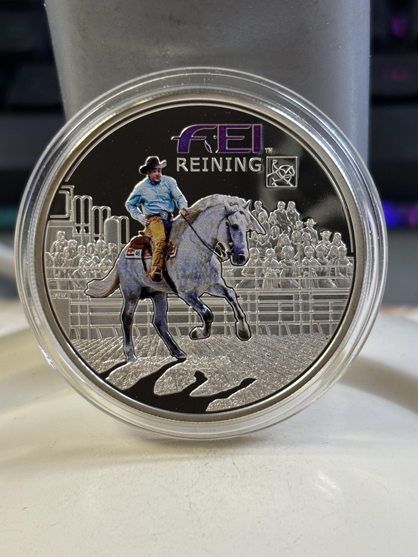 第183期拍卖 安道尔2013年FEI马术世界杯比赛20克精制彩色纪念银币4带证书,925银，发行量2000枚