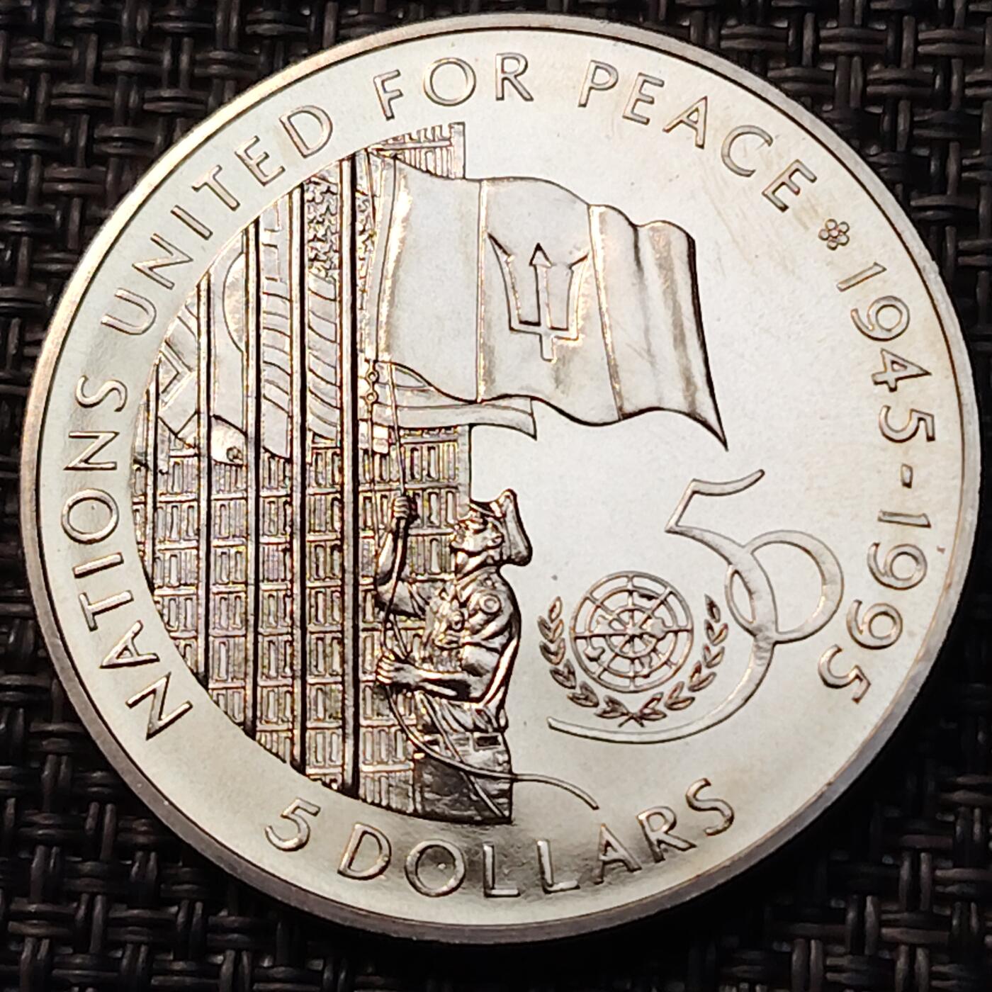 布加迪🐬～世界钱币(上海)🌾第 262 期 /  各国套币和散币