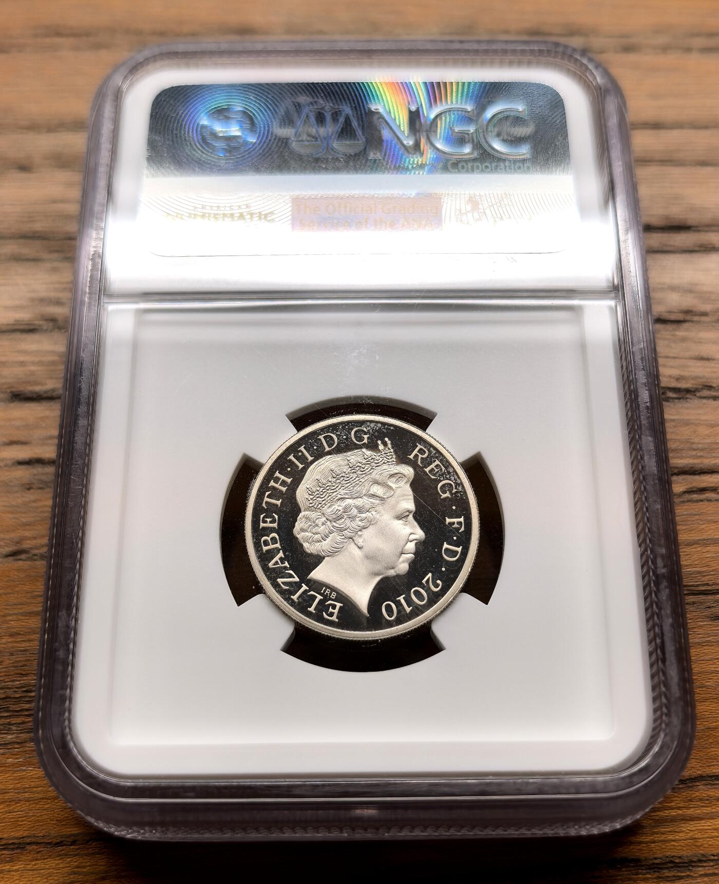 纫秋兰以为佩·凡希社微拍感恩专场 2010英国伦敦1镑加厚银币NGC-PF69UC