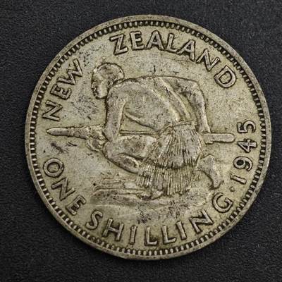 【淘币小摊】限时拍第八百一十二拍  小银币场  满百包邮可预留两周  周一统一发货  - 新西兰1945年乔治六世一先令银币