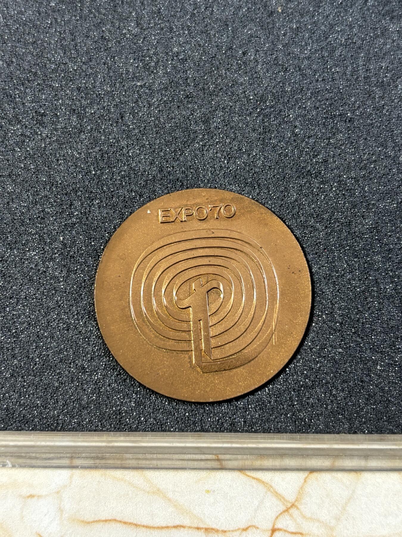 第183期拍卖 日本1970年万国博览会造币厂发行纪念铜章，15.8克。34毫米