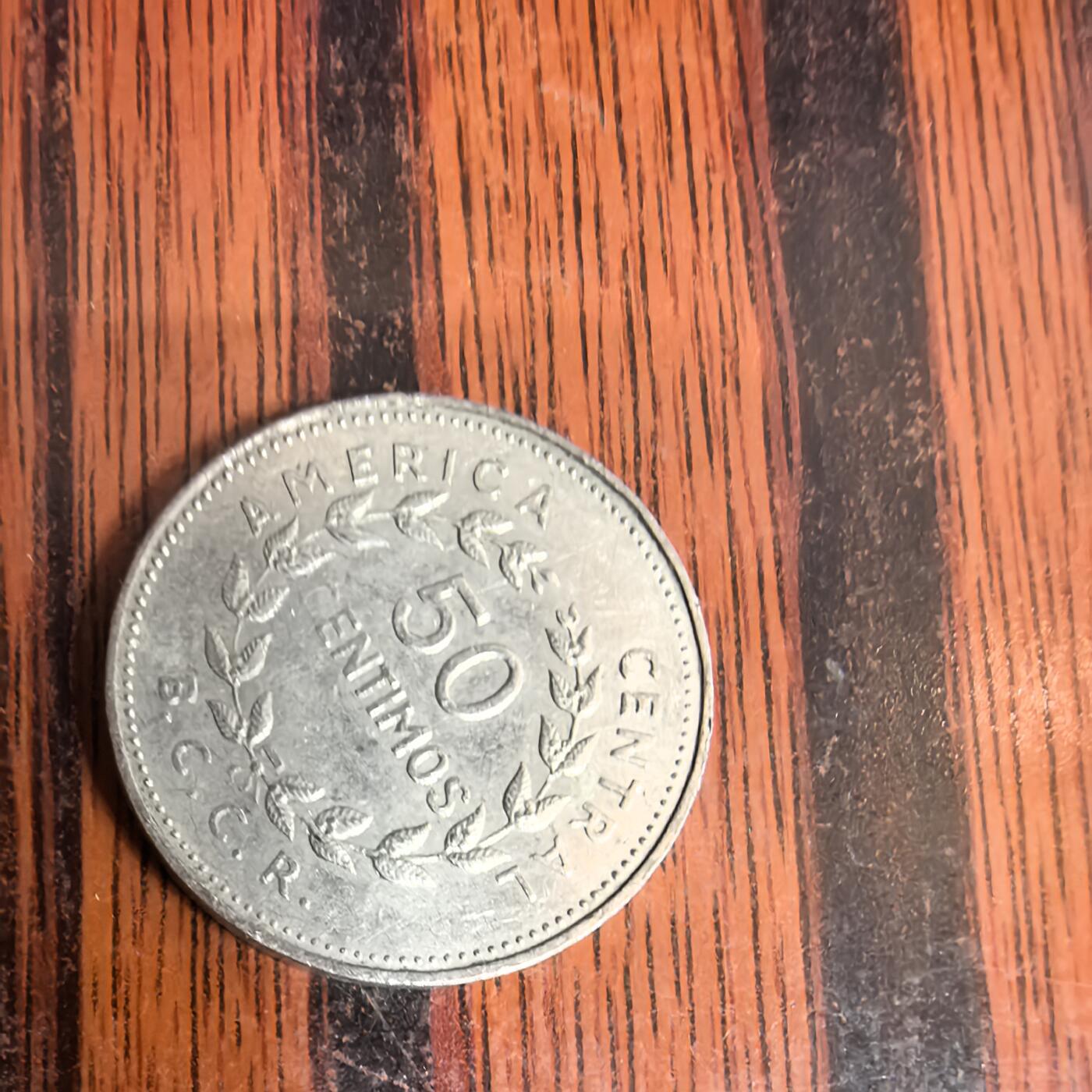 泡泡币外币第三十六场可代拍15038385335微信 哥斯达黎加硬币。